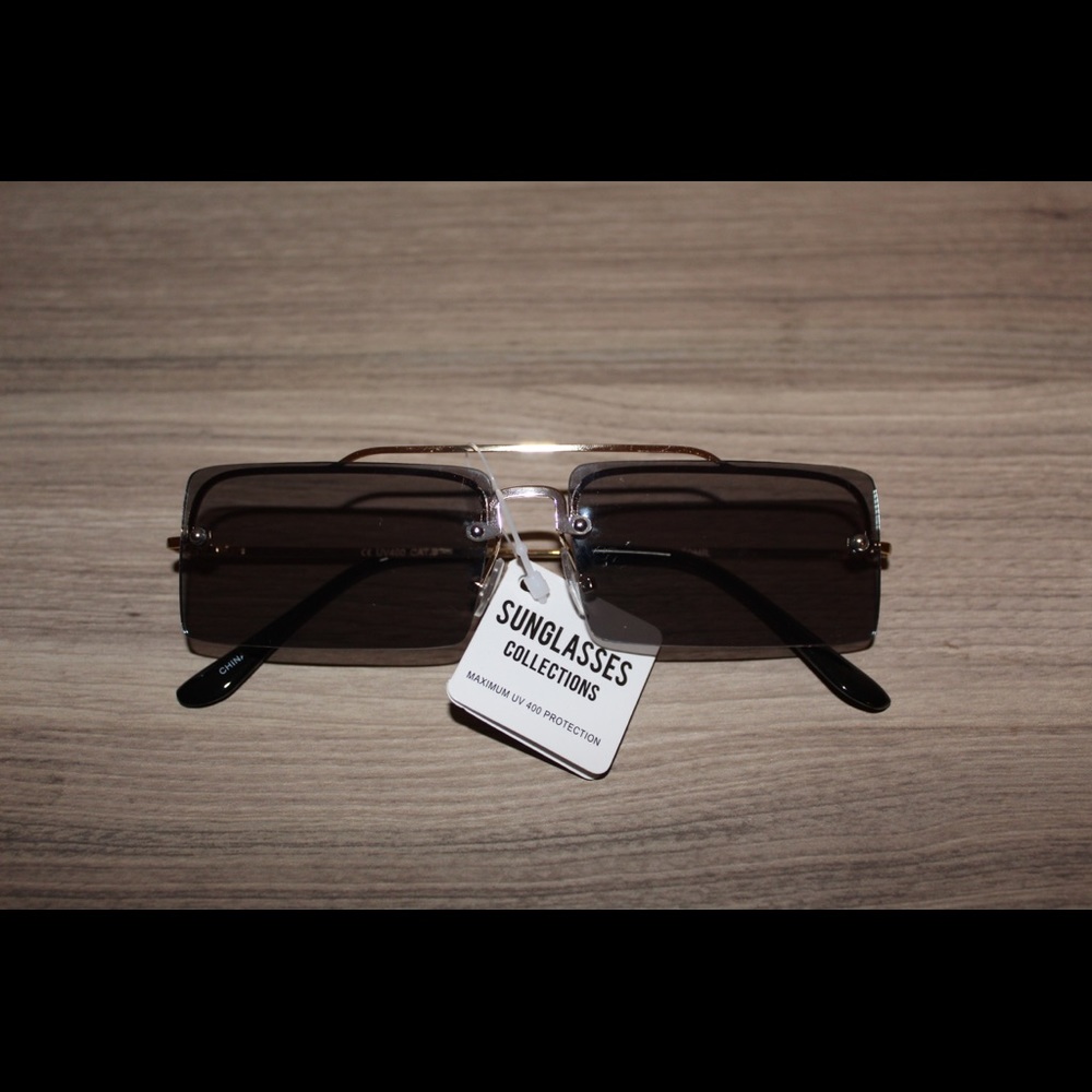 Square Frame Sunglasses 😎